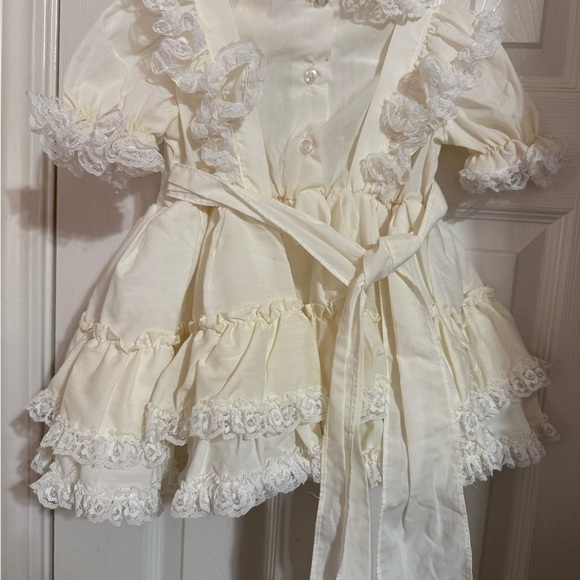Vintage Miss Quality Ivory Lace & Ruffles Full Circle Pageant Party Dress - Picture 6 of 9
